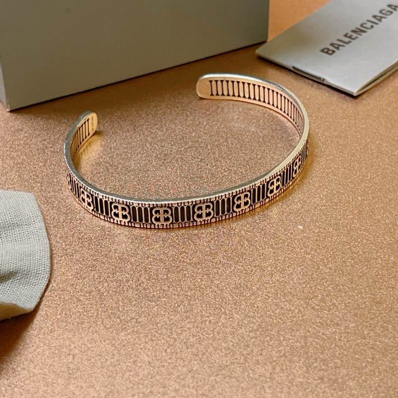 Balenciaga Bracelet 04yxh55